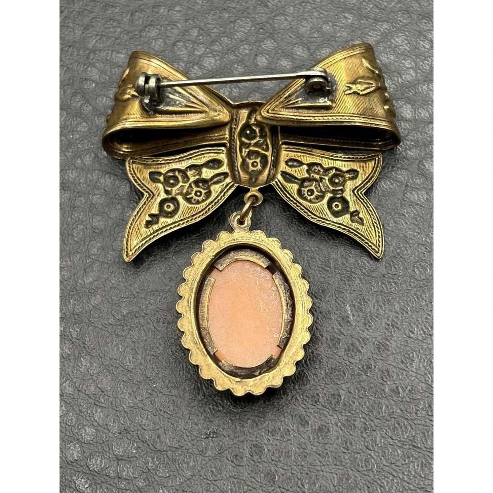 Vintage Ornate Floral Bow Brooch Cameo Dangle Drop Antiqued Gold Tone Pin